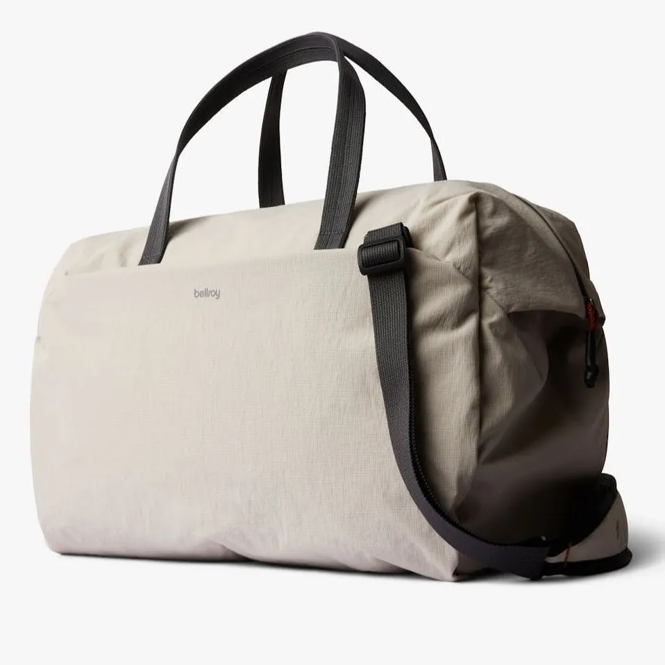 Bellroy Lite Duffel | Flexible Lightweight Adventure Duffel Bag