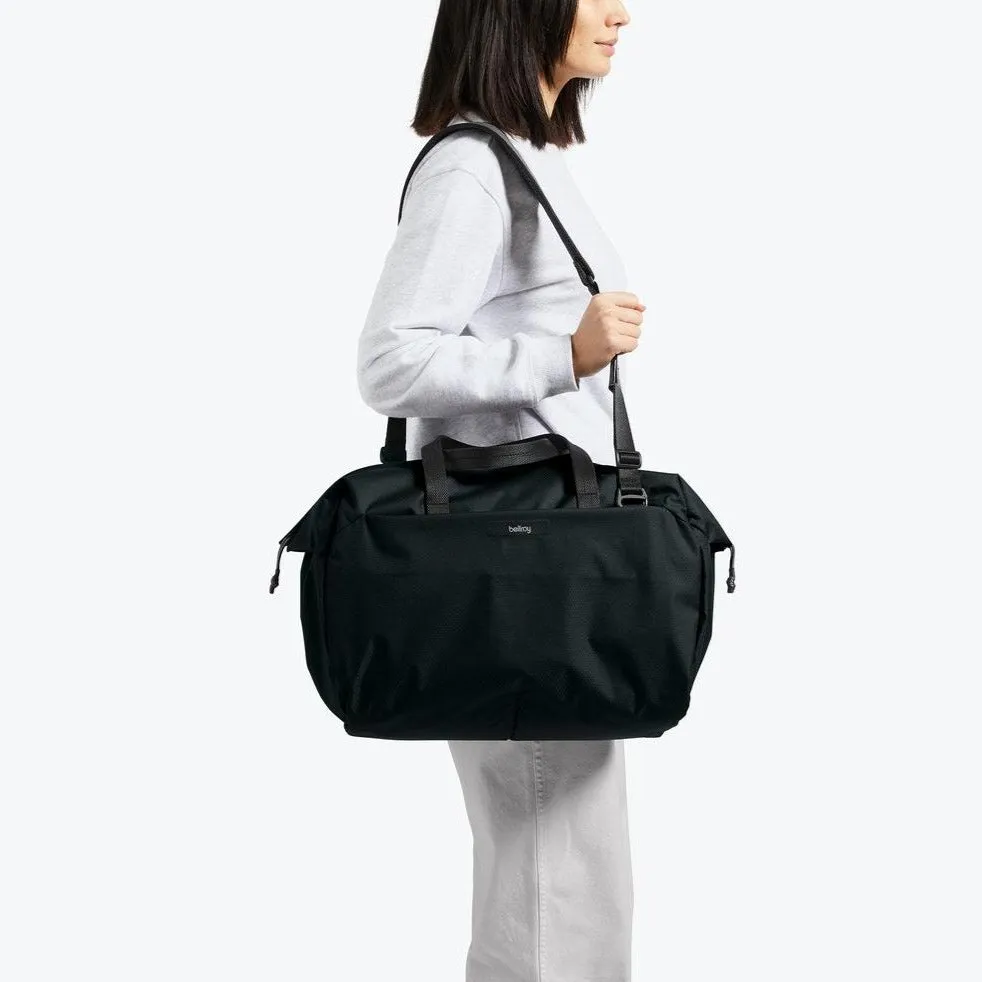 Bellroy Lite Duffel | Flexible Lightweight Adventure Duffel Bag