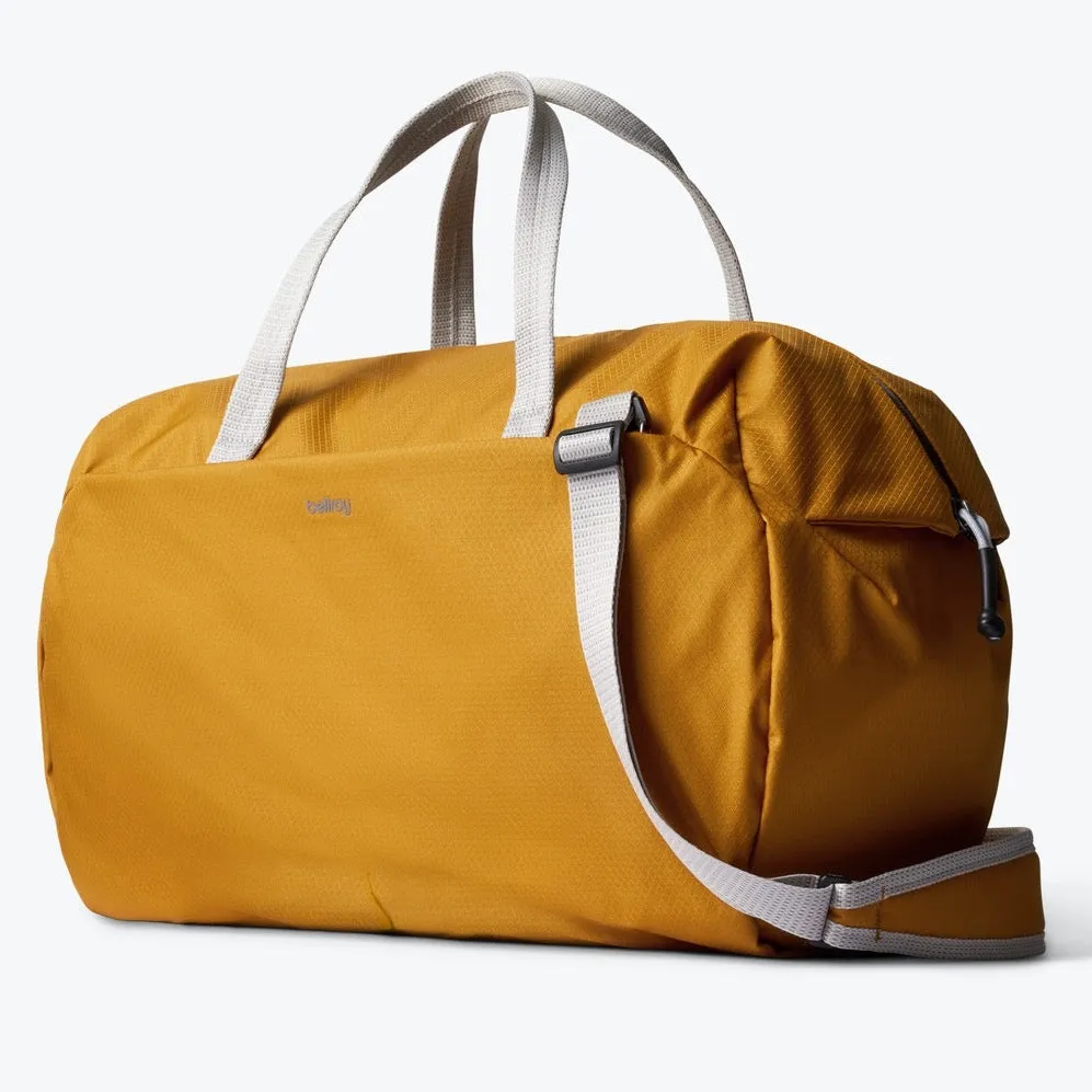 Bellroy Lite Duffel | Flexible Lightweight Adventure Duffel Bag