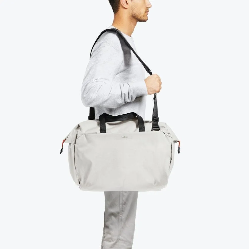 Bellroy Lite Duffel | Flexible Lightweight Adventure Duffel Bag