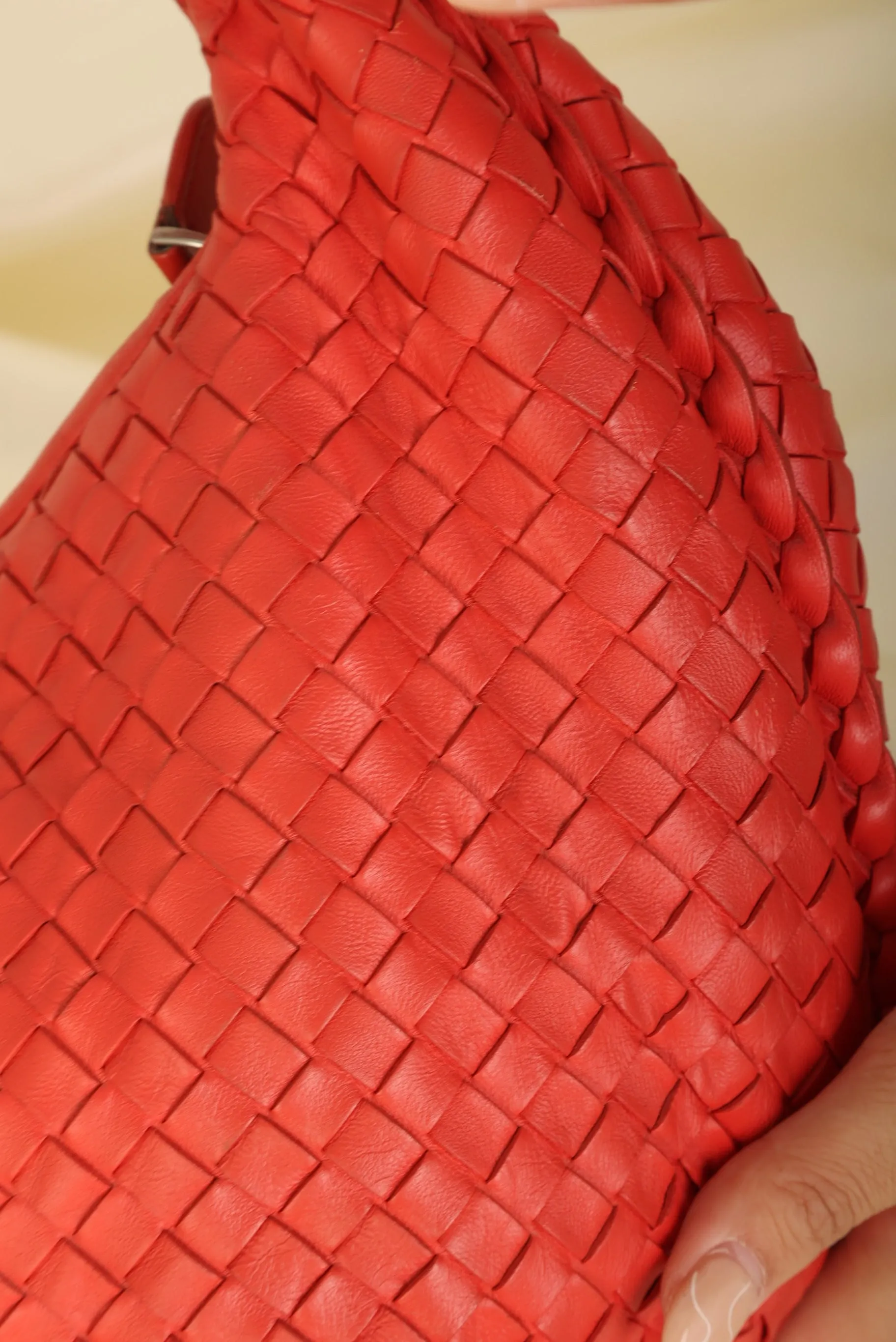 Bottega Venetta Intrecciato Braided Hobo