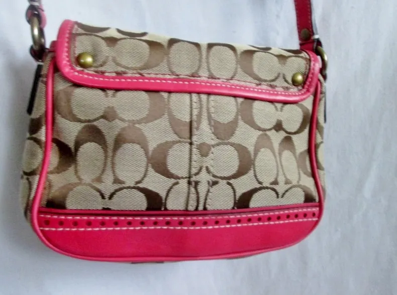 COACH 10569 Legacy Signature Cricket Field Bag Jacquard Hobo Bag BROWN PINK BEIGE