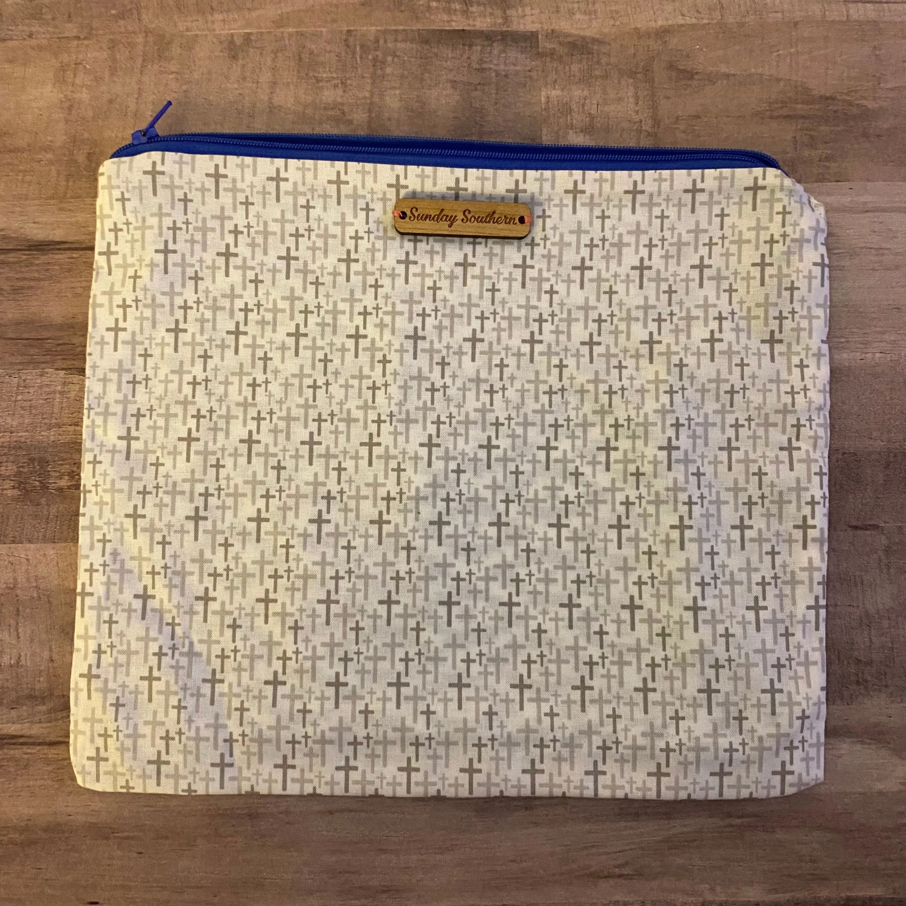 Gray Crosses Medium Zipper Bag