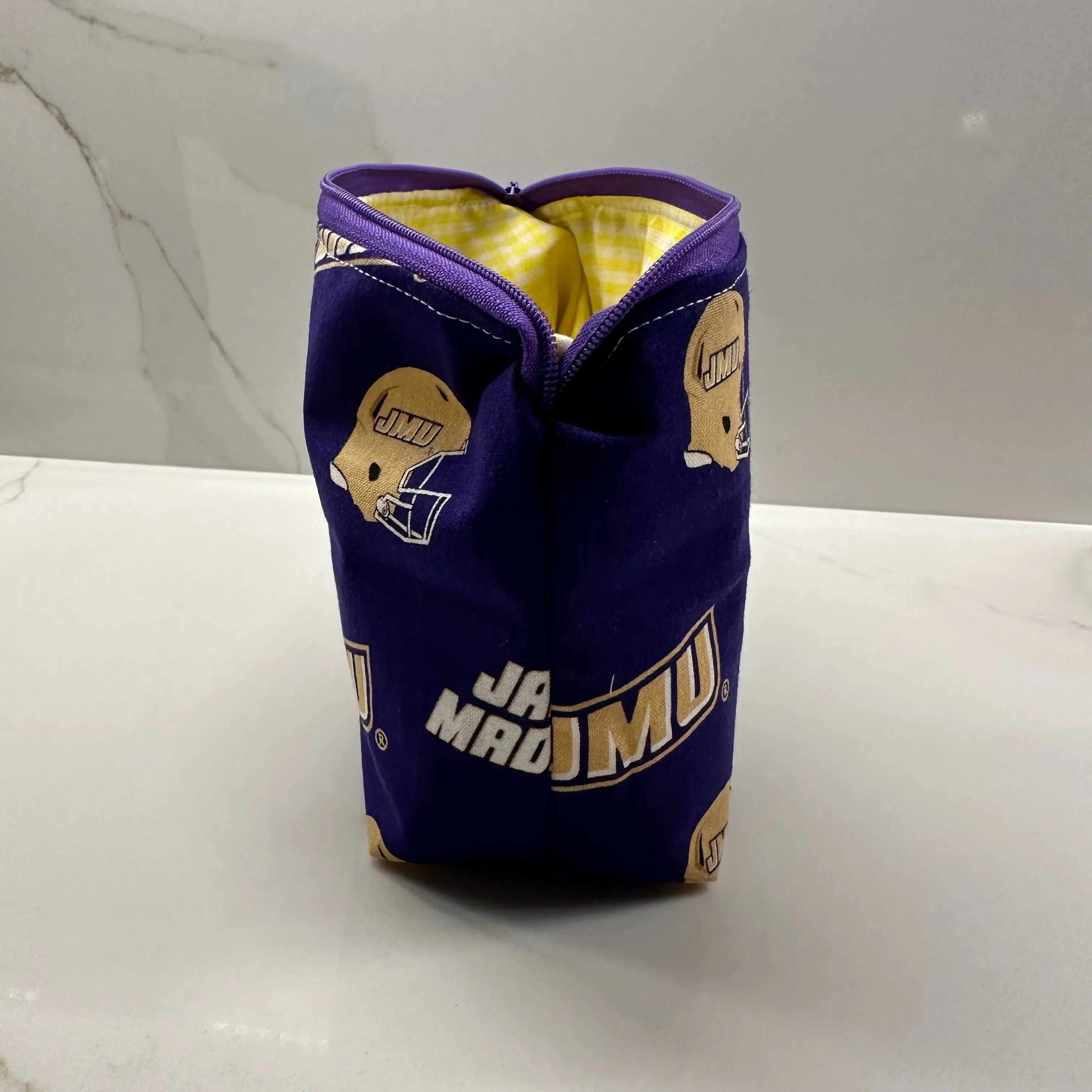 JMU Classic Zipper Bag