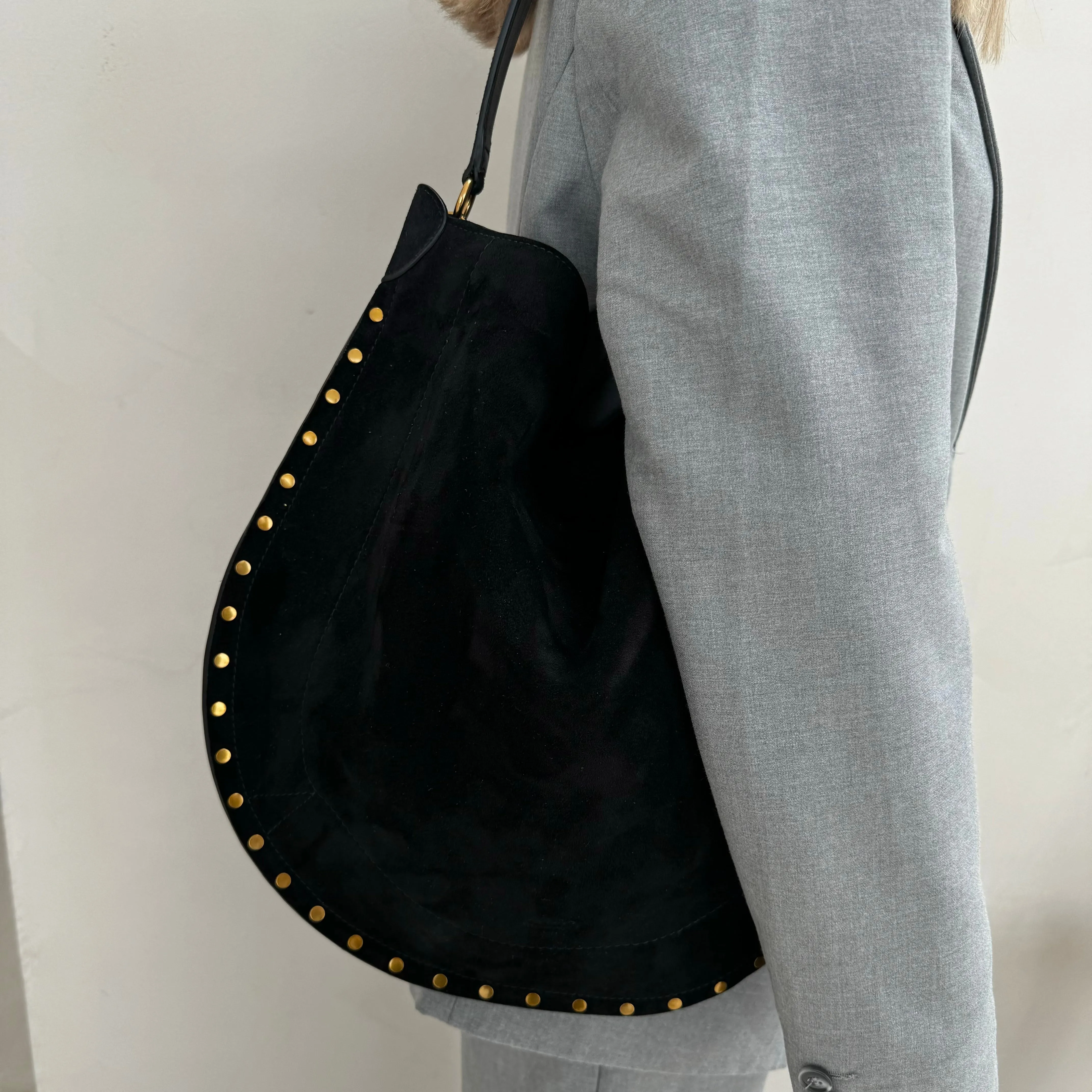 OSKAN HOBO SOFT BAG | Suede Black